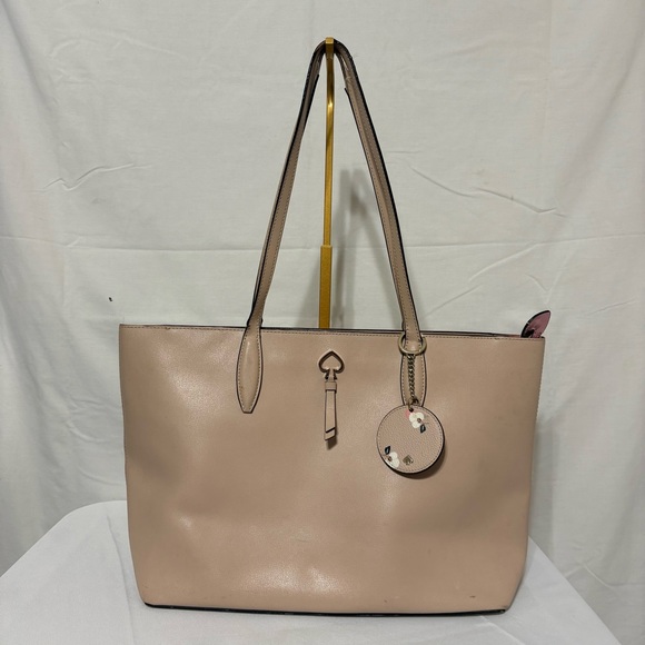 kate spade Handbags - Kate Spade Adel large tote bag in refined grain leather in beige.